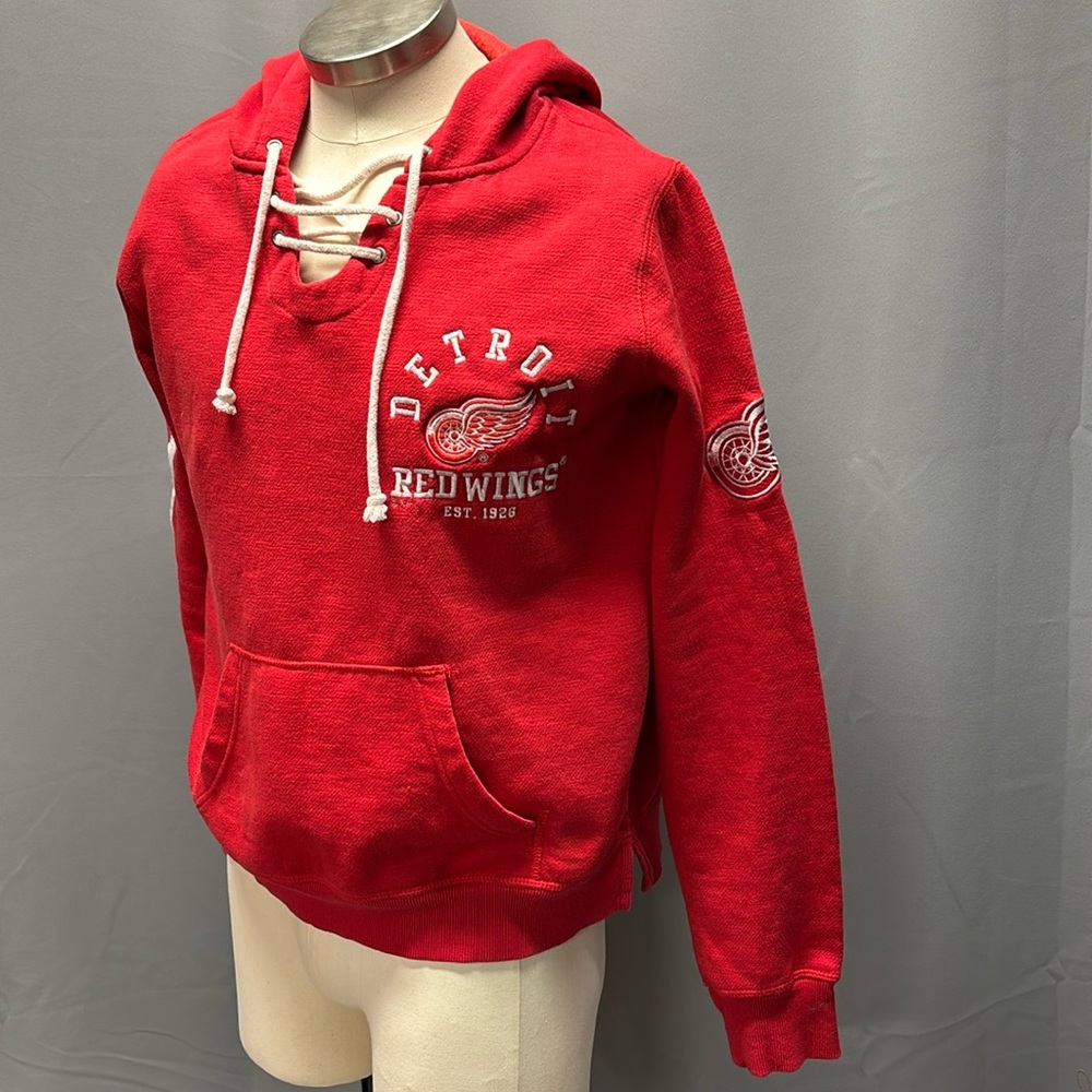 NHL redwings lave up hoodie